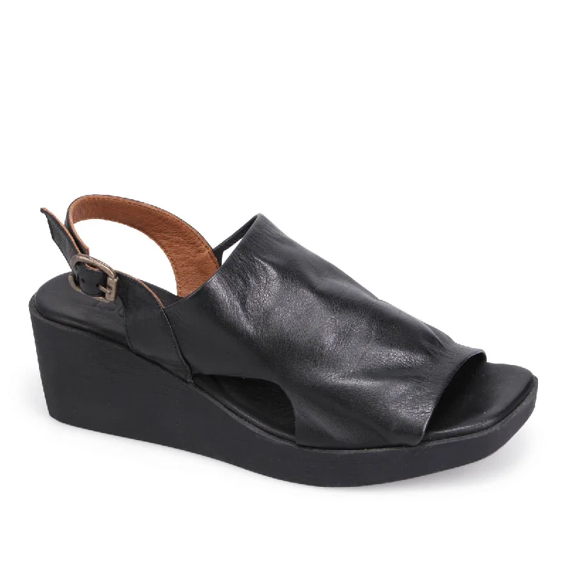 Flynn Slingback Wedge