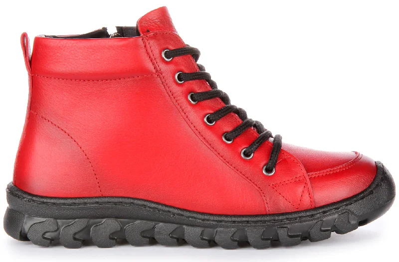 Jenny Ankle Boots In Red