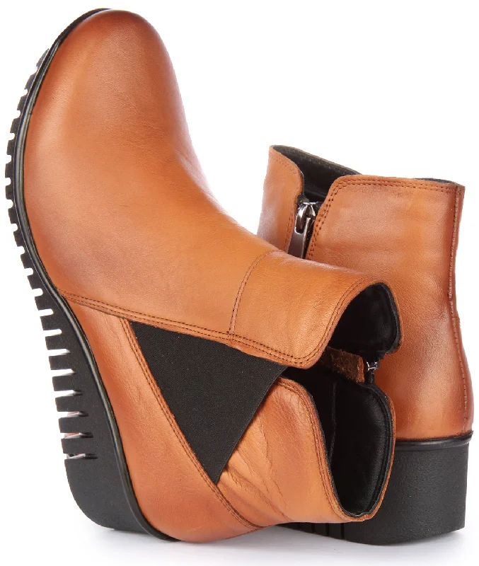 Rosalia Ankle Boots In Brown