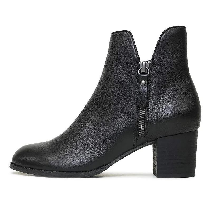 Shiannely Black Leather Ankle Boots