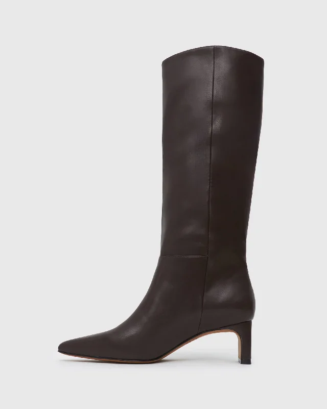 ZIA Pull on Pointed Toe Boots