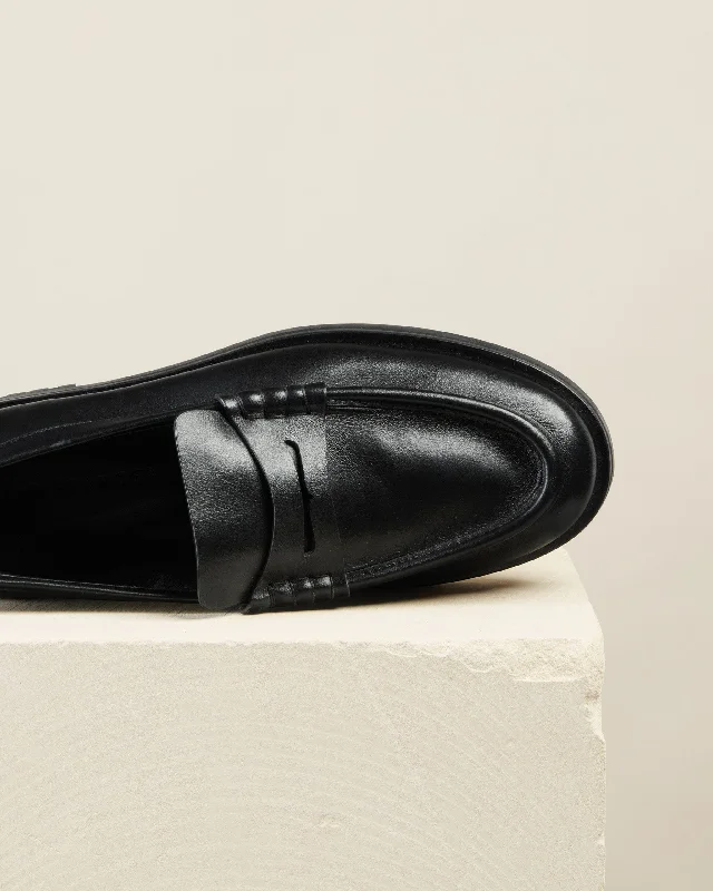 Joss Loafer, Black