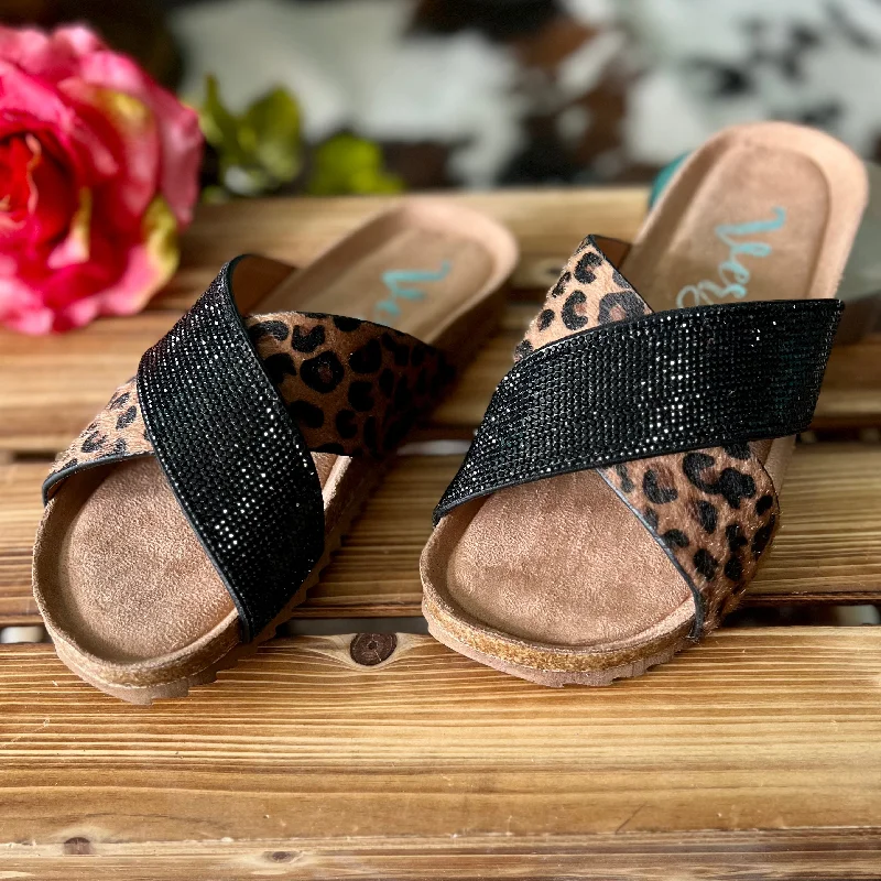 Sparklin' Leopard Slide Sandals*