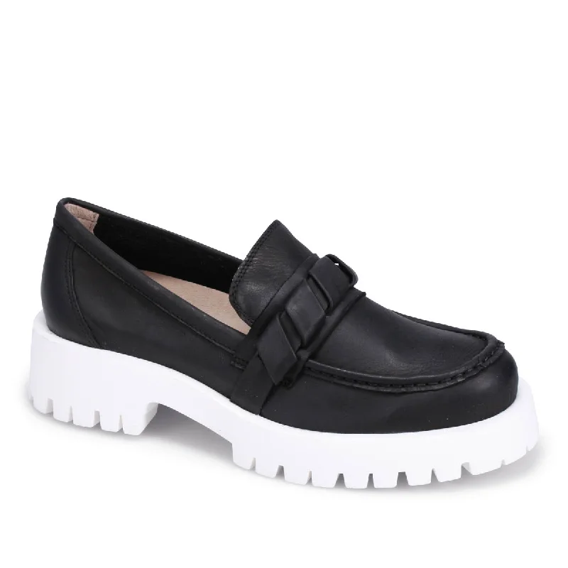 Vicky Loafer