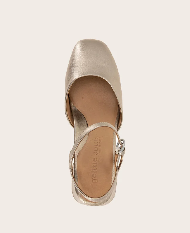 GENTLE SOULS - Lucinda Leather Closed Toe Strap Sandal