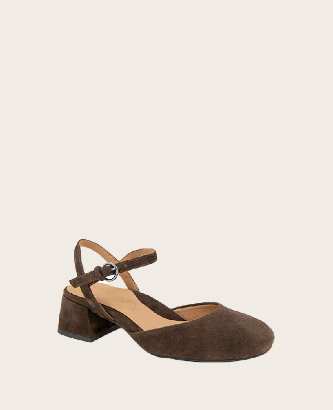 GENTLE SOULS - Lucinda Suede Closed Toe Strap Sandal