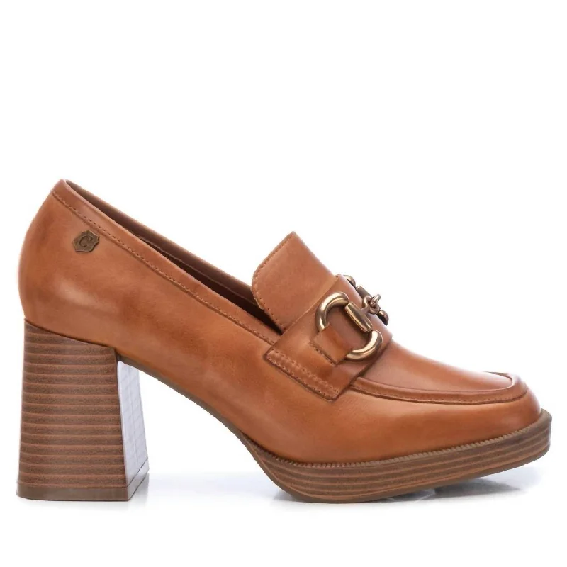 Women's Leather Heeled Loafers In Camel