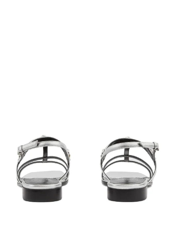 GUCCI Elegant Silver Leather Flat Sandals