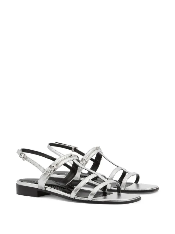 GUCCI Elegant Silver Leather Flat Sandals