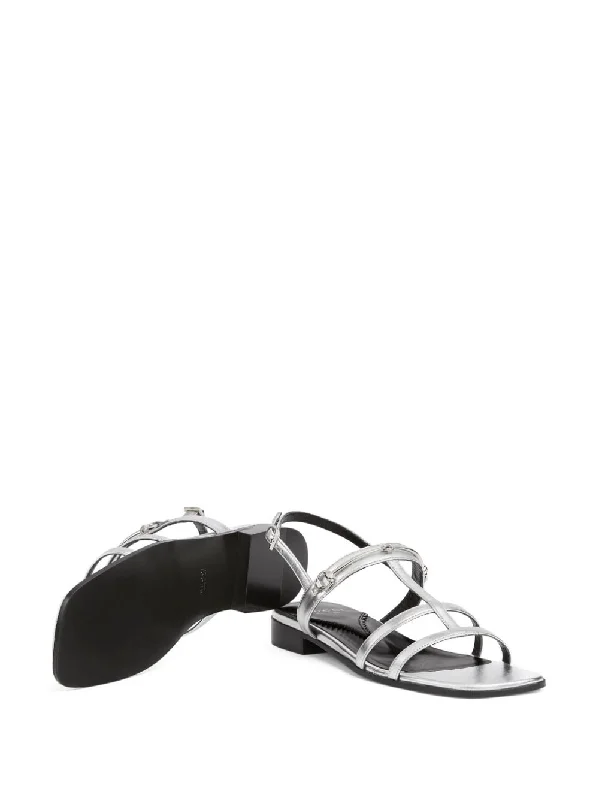 GUCCI Elegant Silver Leather Flat Sandals