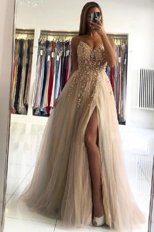 Glamorous V-neck Spaghetti-Straps Tulle Prom Dress Beadings Long Evening Gowns Tulle Bridesmaid Dress